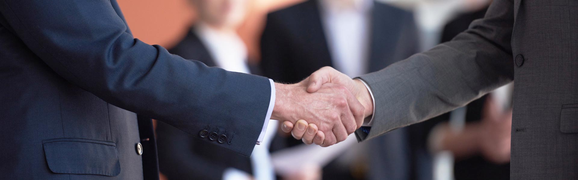 Makipag-ugnayan sa Amin